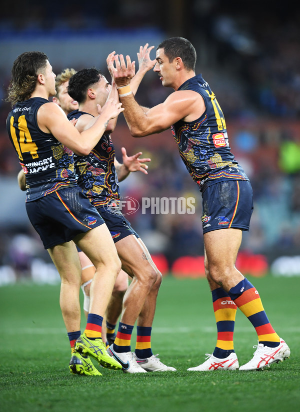 AFL 2023 Round 11 - Adelaide v Brisbane - A-1698348