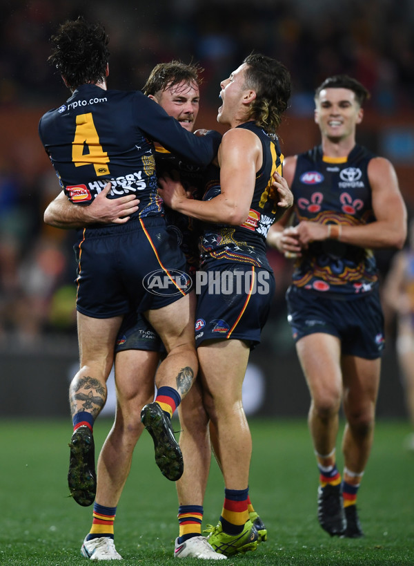 AFL 2023 Round 11 - Adelaide v Brisbane - A-1700216