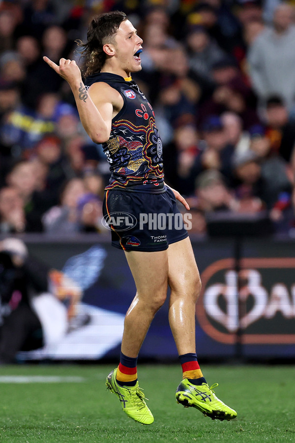 AFL 2023 Round 11 - Adelaide v Brisbane - A-1701478