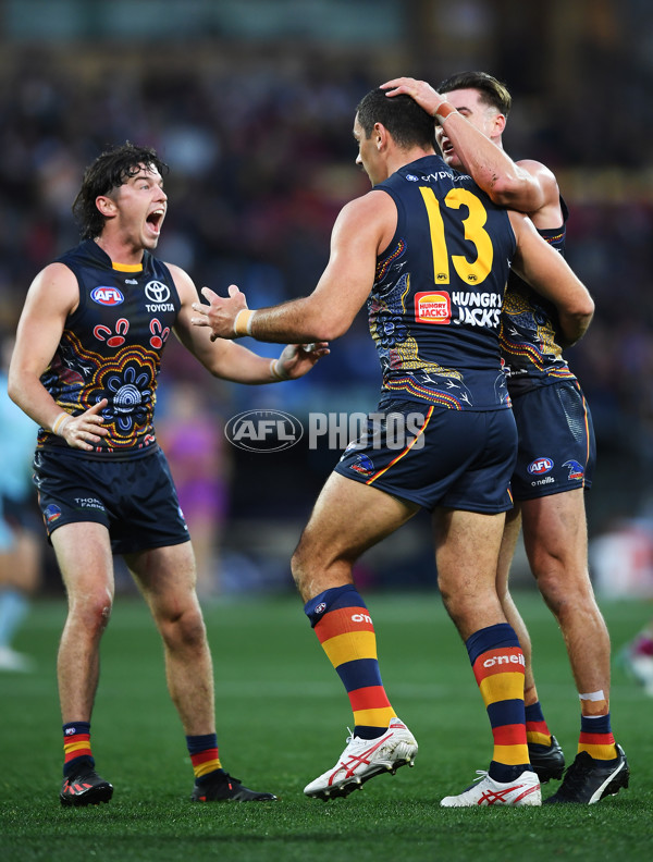 AFL 2023 Round 11 - Adelaide v Brisbane - A-1703658