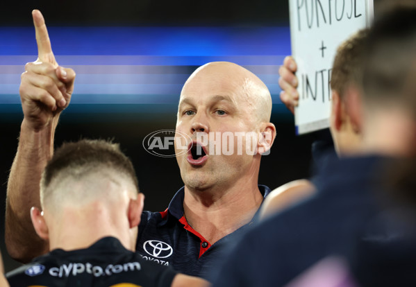 AFL 2023 Round 11 - Adelaide v Brisbane - A-1704581