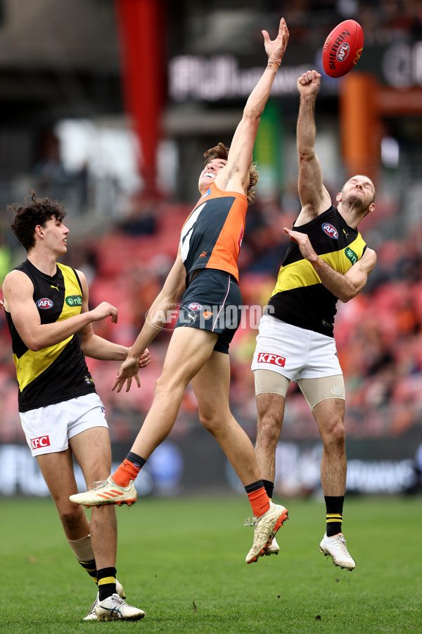 AFL 2023 Round 12 - GWS v Richmond - A-1748303