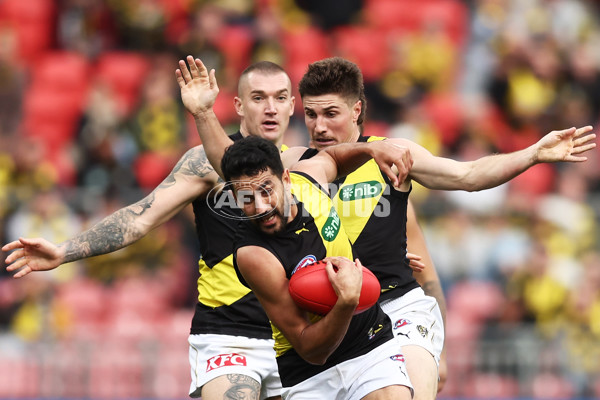 AFL 2023 Round 12 - GWS v Richmond - A-1752234