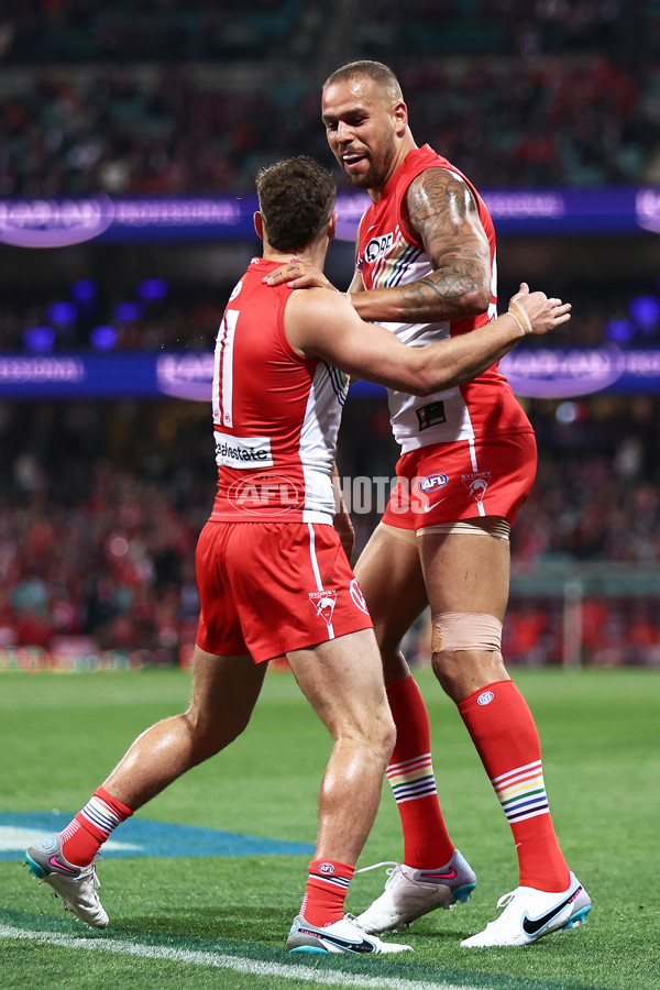 AFL 2023 Round 13 - Sydney v St Kilda - A-1775976