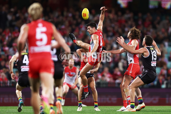 AFL 2023 Round 13 - Sydney v St Kilda - A-1778349