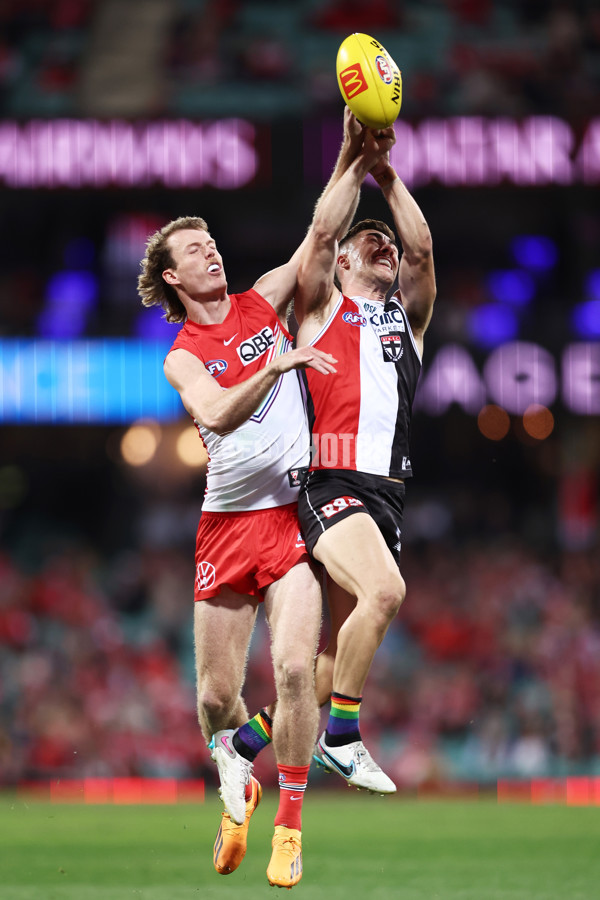 AFL 2023 Round 13 - Sydney v St Kilda - A-1778360