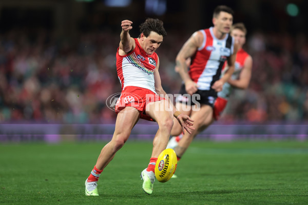 AFL 2023 Round 13 - Sydney v St Kilda - A-1778364