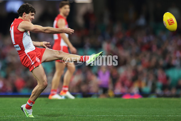 AFL 2023 Round 13 - Sydney v St Kilda - A-1778368