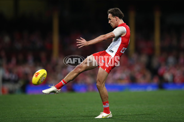 AFL 2023 Round 13 - Sydney v St Kilda - A-1779078