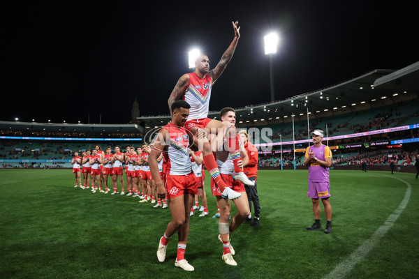 AFL 2023 Round 13 - Sydney v St Kilda - A-1781592