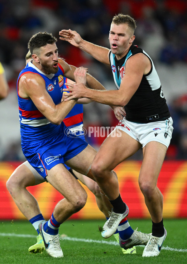 AFL 2023 Round 13 - Western Bulldogs v Port Adelaide - A-1787817