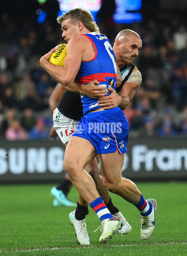 AFL 2023 Round 13 - Western Bulldogs v Port Adelaide - A-1787824