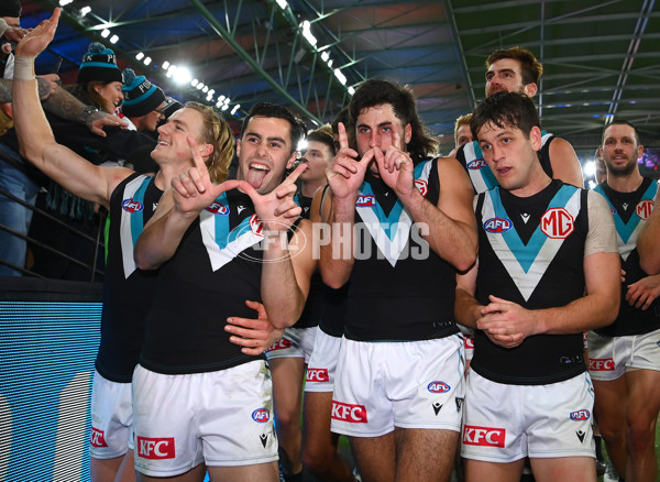 AFL 2023 Round 13 - Western Bulldogs v Port Adelaide - A-1787862