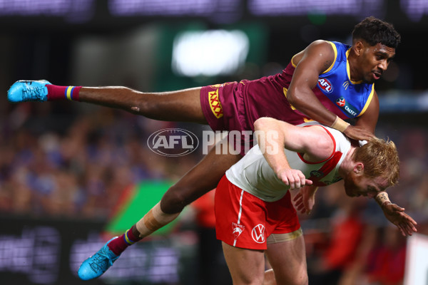 AFL 2023 Round 14 - Brisbane v Sydney - A-1834545