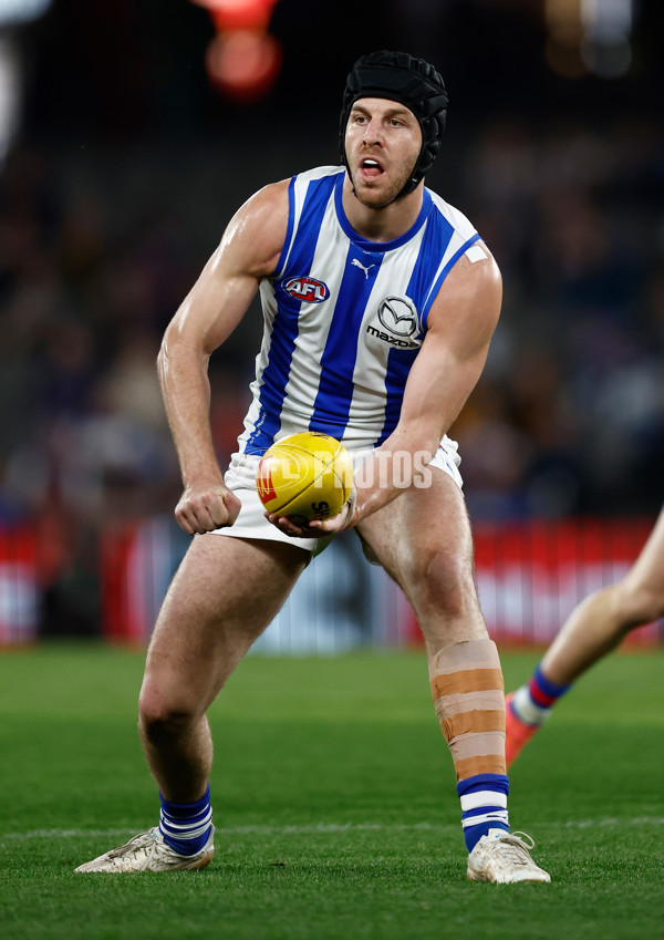 AFL 2024 Round 23 - Western Bulldogs v North Melbourne Test - A-2142909