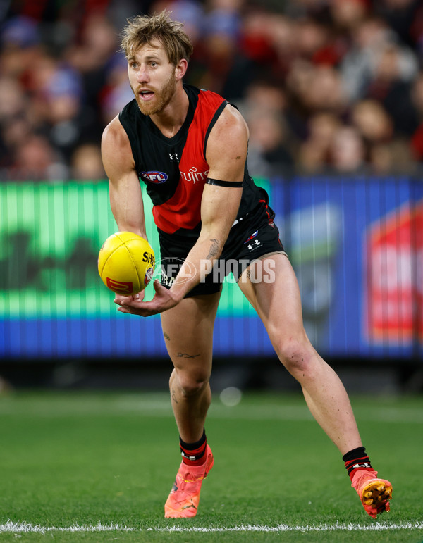 AFL 2024 Round 13 - Essendon v Carlton - A-2149312