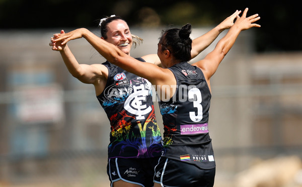 AFLW 2022 Round 04 - Carlton v North Melbourne - A-392339