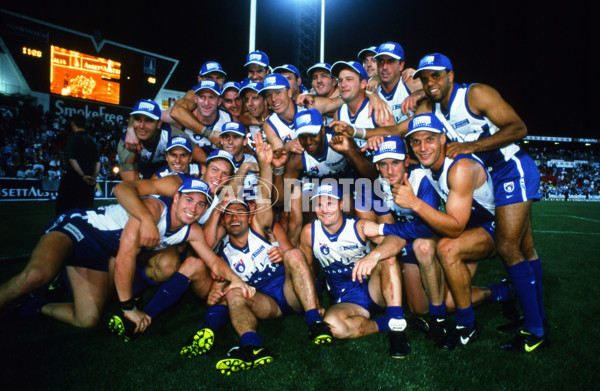 1998 AFL Ansett Cup Grand Final - North Melbourne v St Kilda - 20757