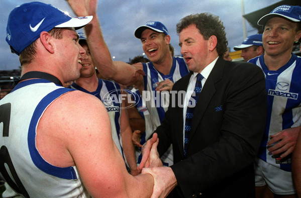 AFL 1999 Grand Final - Kangaroos v Carlton - 137681