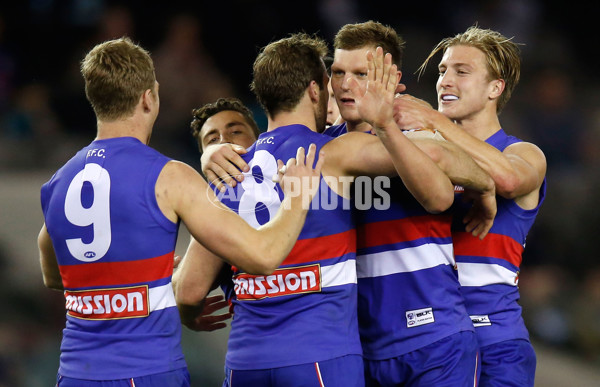 AFL 2015 Rd 19 - Western Bulldogs v Port Adelaide - 394410