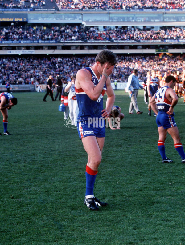 AFL 1997 1st Preliminary Final - Western Bulldogs v Adelaide - 141645