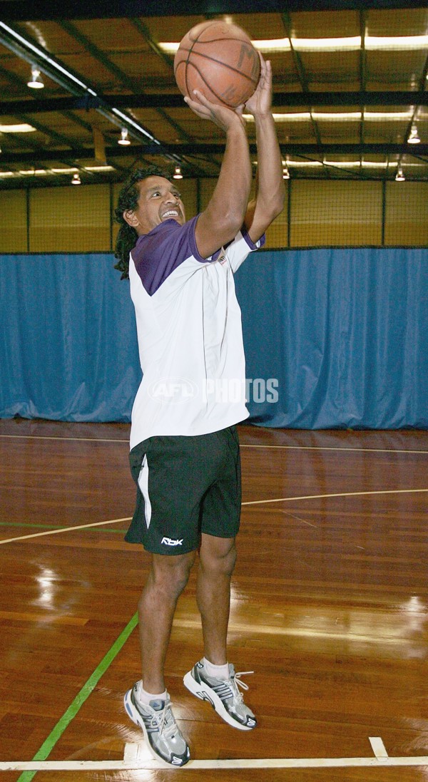 AFL 2006 Media - 2006 Fremantle AFL Community Camp - 189095