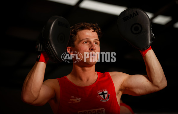 AFL 2022 Training - St Kilda 060622 - A-446716