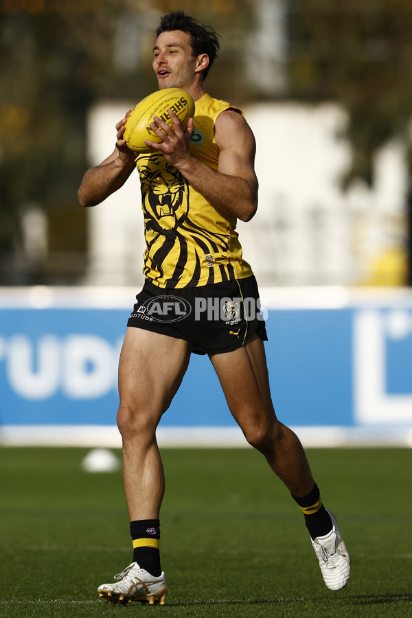 AFL 2022 Training - Richmond 060622 - A-449358