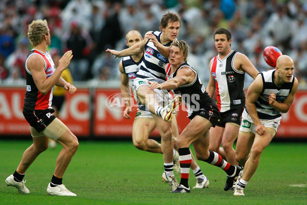 AFL 2009 Toyota Grand Final - St Kilda v Geelong - 195707