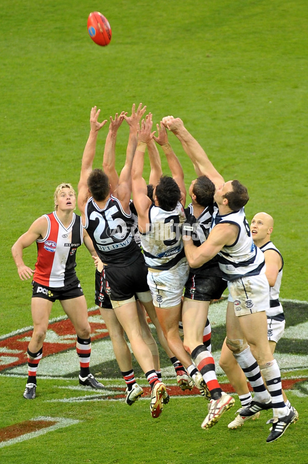 AFL 2009 Toyota Grand Final - St Kilda v Geelong - 195700