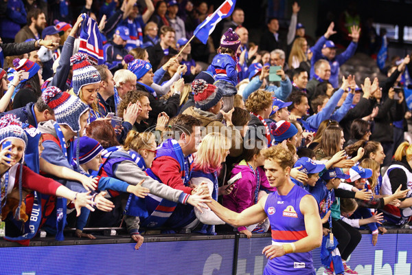 AFL 2015 Rd 19 - Western Bulldogs v Port Adelaide - 394821