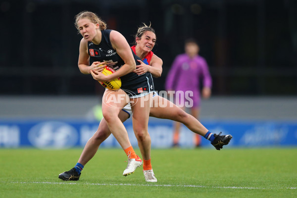 AFLW 2022 S7 Round 10 - Carlton v Western Bulldogs - A-462291