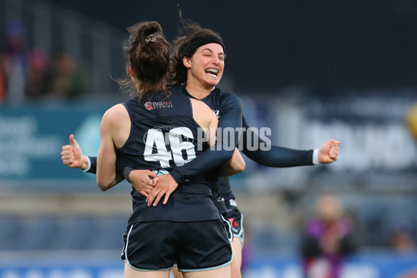 AFLW 2022 S7 Round 10 - Carlton v Western Bulldogs - A-465450