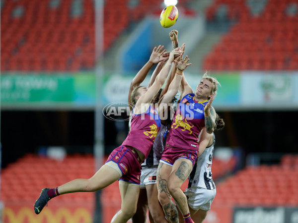 AFLW 2022 S7 Round 10 - Brisbane v Collingwood - A-465464