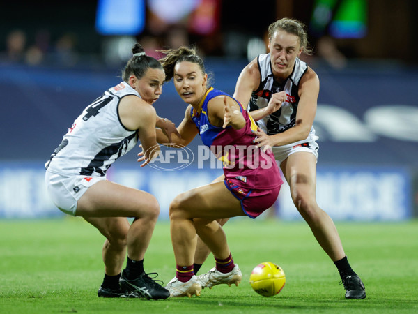 AFLW 2022 S7 Round 10 - Brisbane v Collingwood - A-466060