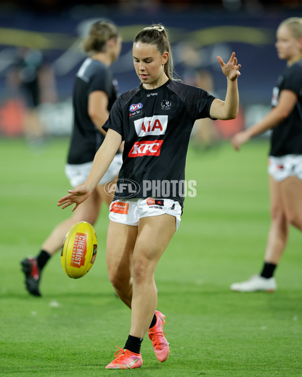 AFLW 2022 S7 Round 10 - Brisbane v Collingwood - A-466112