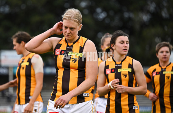 AFLW 2022 S7 Round 10 - Fremantle v Hawthorn - A-468406