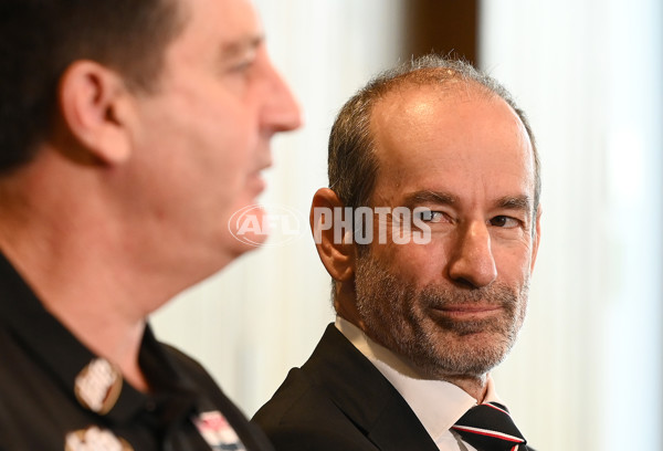 AFL 2022 Media - St Kilda Media Opportunity - A-472814