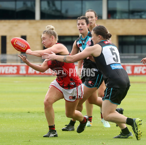 AFLW 2022 S7 Round 10 - Port Adelaide v Essendon - A-478423