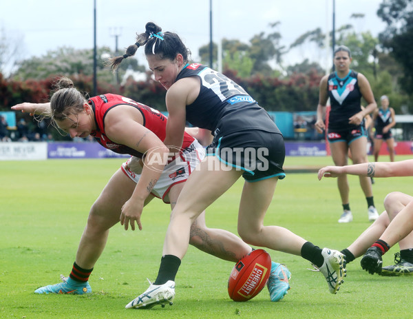 AFLW 2022 S7 Round 10 - Port Adelaide v Essendon - A-481277