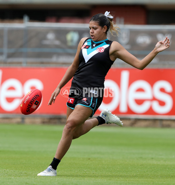 AFLW 2022 S7 Round 10 - Port Adelaide v Essendon - A-481337