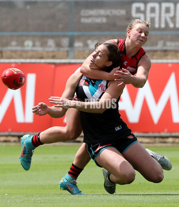 AFLW 2022 S7 Round 10 - Port Adelaide v Essendon - A-481343