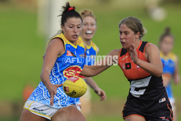 AFLW 2022 S7 Round 10 - GWS v Gold Coast - A-498744