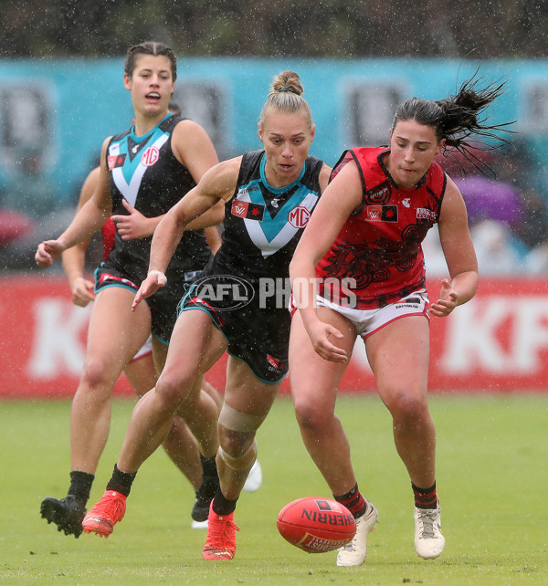 AFLW 2022 S7 Round 10 - Port Adelaide v Essendon - A-501292