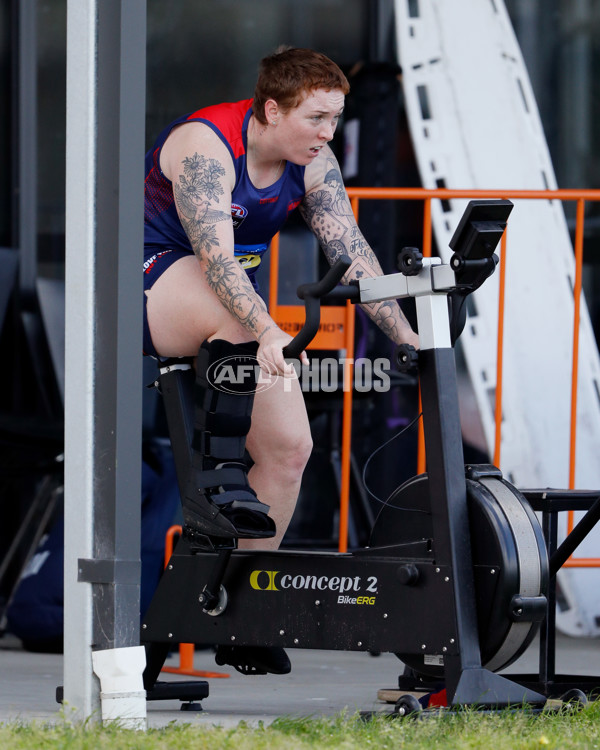 AFLW 2022 S7 Round 10 - Melbourne v West Coast - A-501334