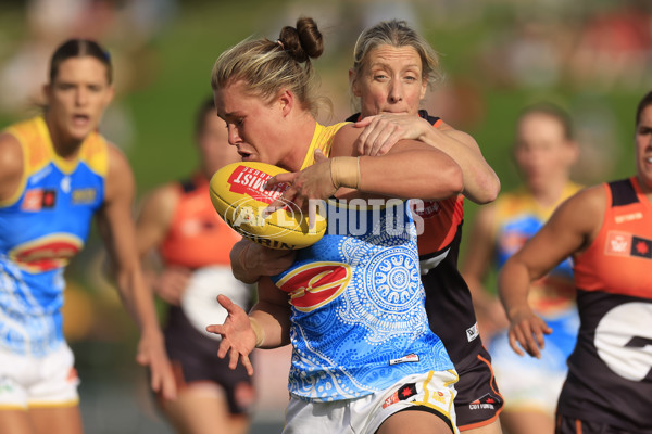 AFLW 2022 S7 Round 10 - GWS v Gold Coast - A-501337