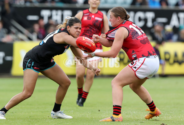 AFLW 2022 S7 Round 10 - Port Adelaide v Essendon - A-502291