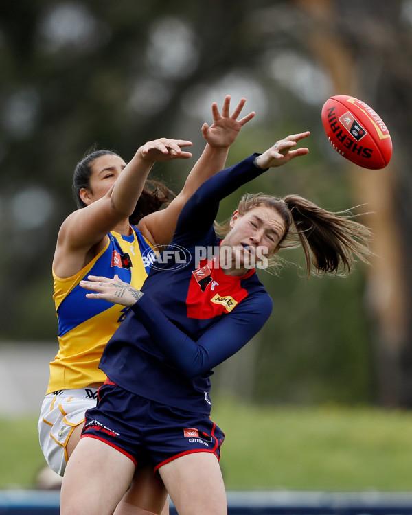 AFLW 2022 S7 Round 10 - Melbourne v West Coast - A-502307