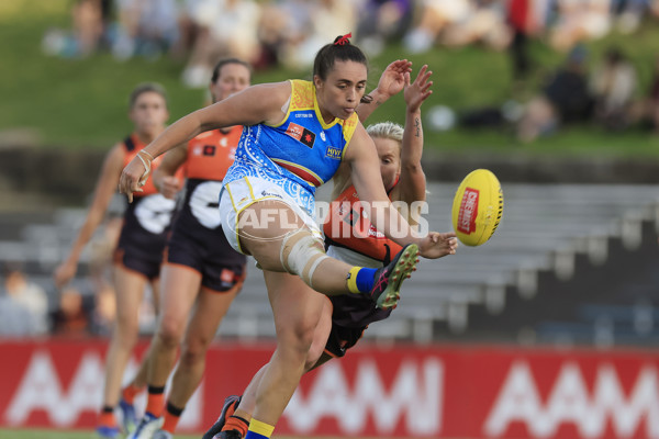 AFLW 2022 S7 Round 10 - GWS v Gold Coast - A-502356