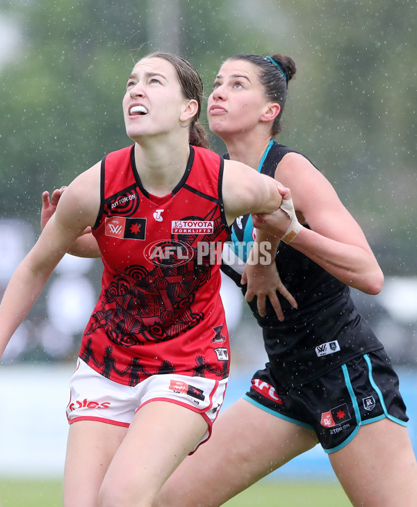 AFLW 2022 S7 Round 10 - Port Adelaide v Essendon - A-506411